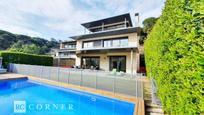 Exterior view of House or chalet for sale in  Barcelona Capital  with Terrace and Swimming Pool