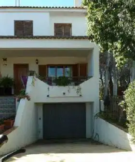 Vista exterior de Pis en venda en La Pobla de Vallbona