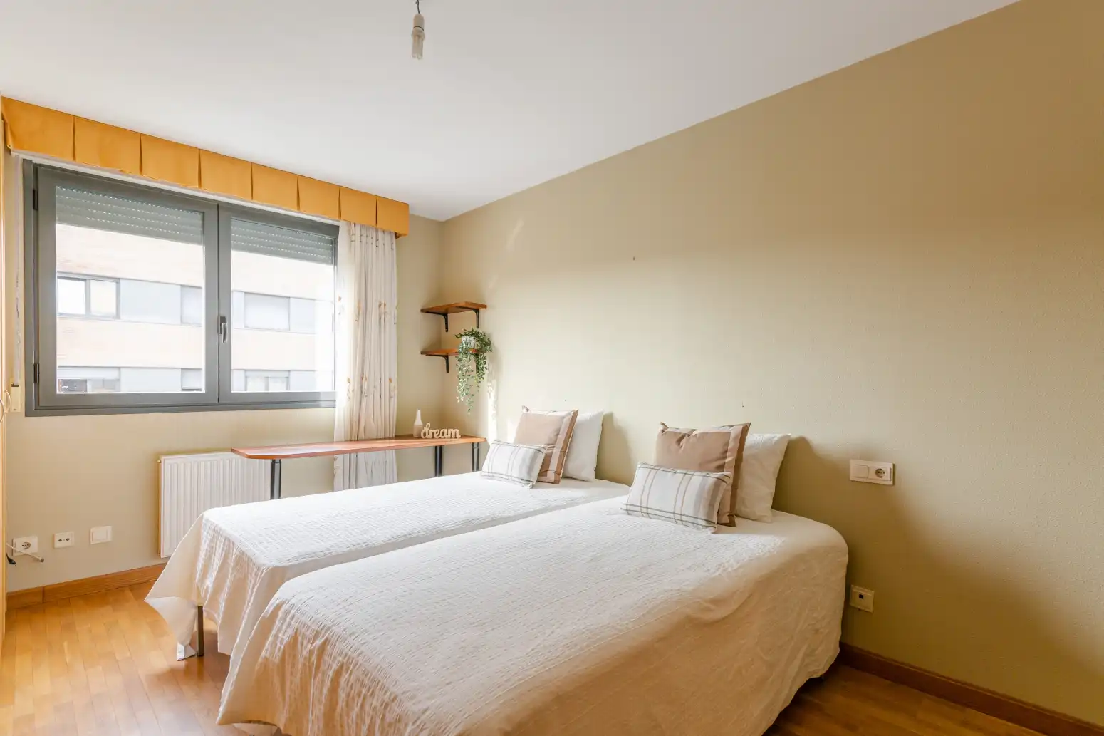Schlafzimmer von Wohnung zur Miete in  Pamplona / Iruña mit Heizung und Abstellraum