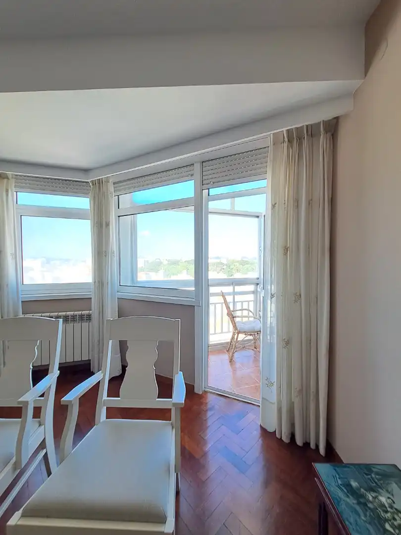 Terraza de Piso de alquiler en A Coruña Capital  con Calefacción, Terraza y Amueblado