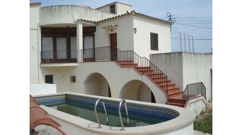 Foto 3 de Casa o chalet en venta en C/ Vayreda, Eixample Residencial, L'Escala