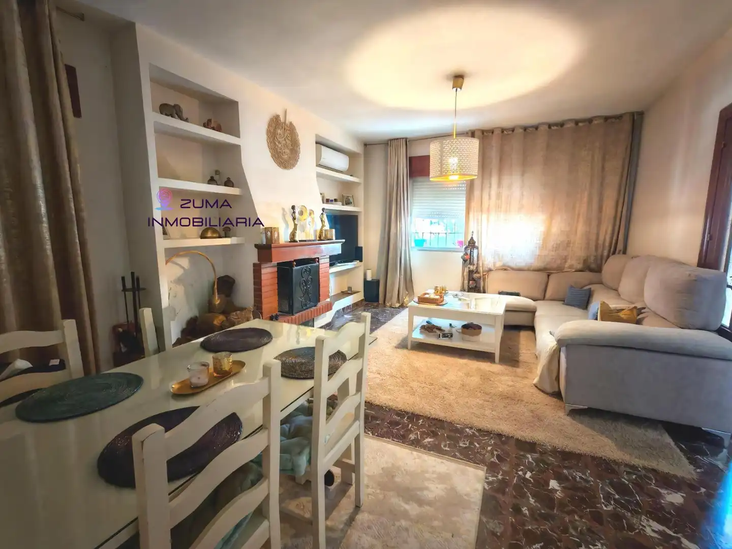 Living room of Houses for sale in Málaga  with Air Conditioner and Terrace