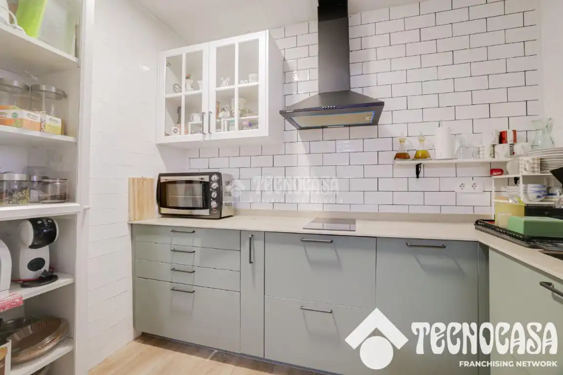 Cocina de Casa adosada en venta en Viladecans con Aire acondicionado, Calefacción y Terraza