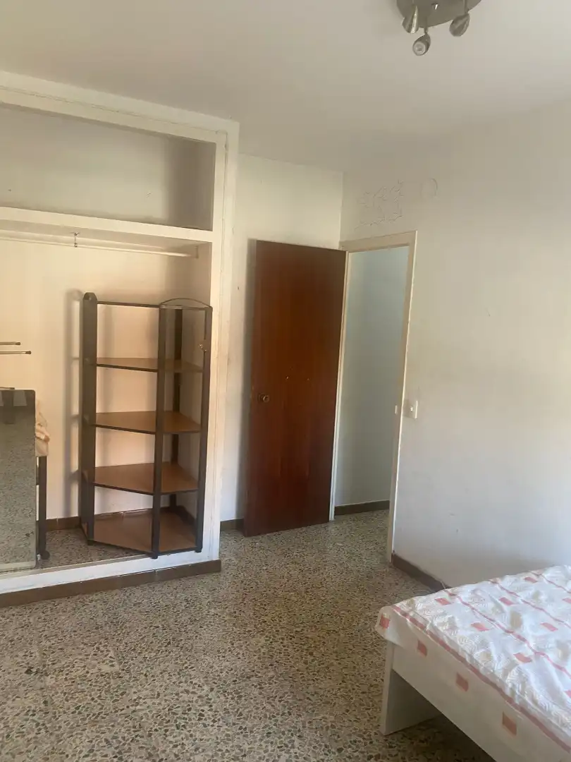 Dormitori de Pis en venda en Cubelles amb Balcó