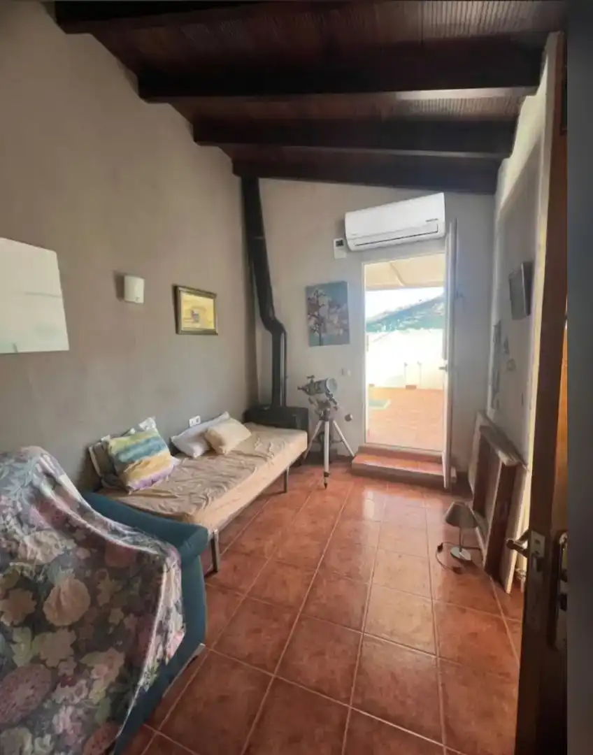 Detached homes for rent in Calle Tintoreros, Cútar
