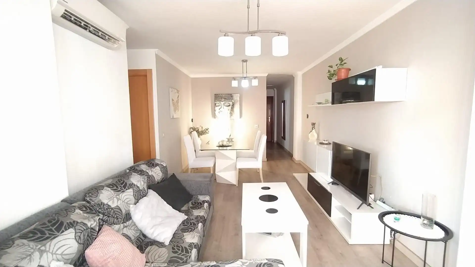 Sala d'estar de Pis en venda en Málaga amb Aire condicionat, Terrassa i Balcó
