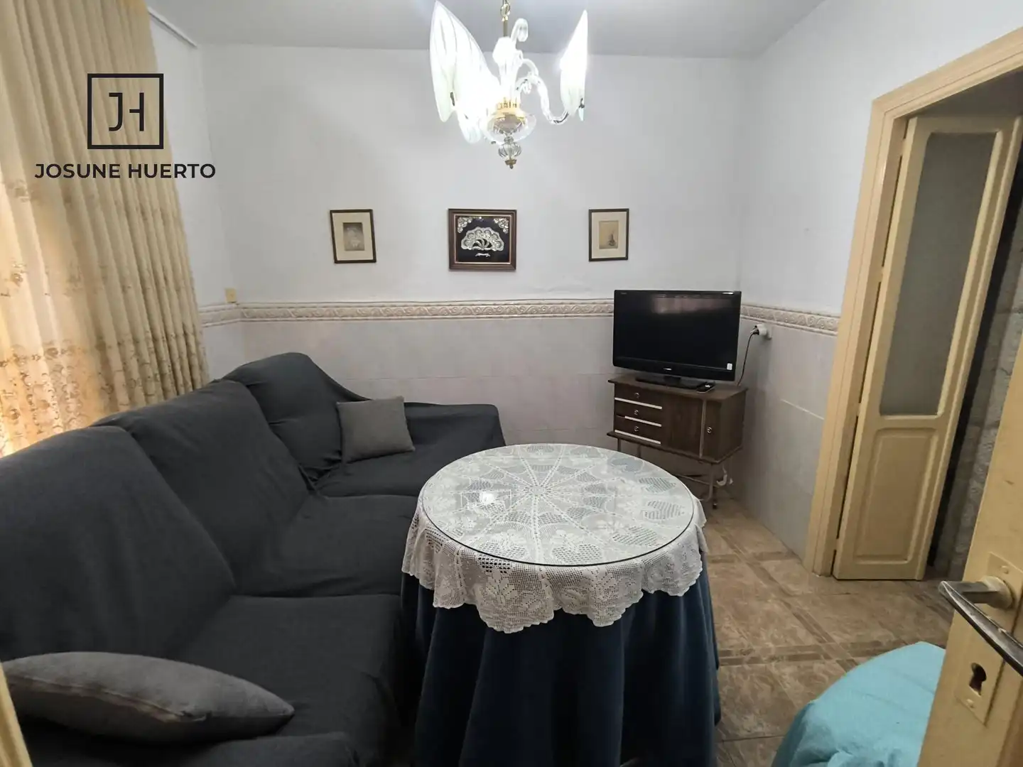 Sala d'estar de Finca rústica en venda en Zalamea de la Serena amb Moblat