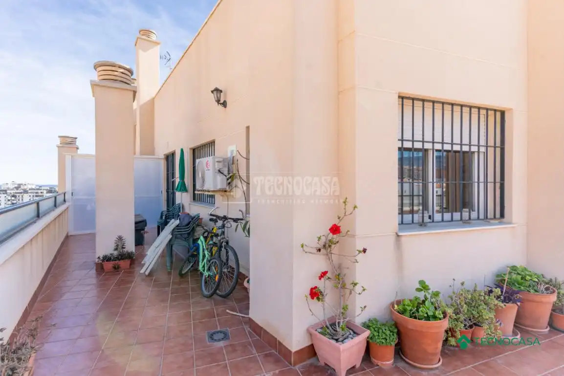 Terrace of Attic for sale in Roquetas de Mar  with Air Conditioner, Terrace and Community pool