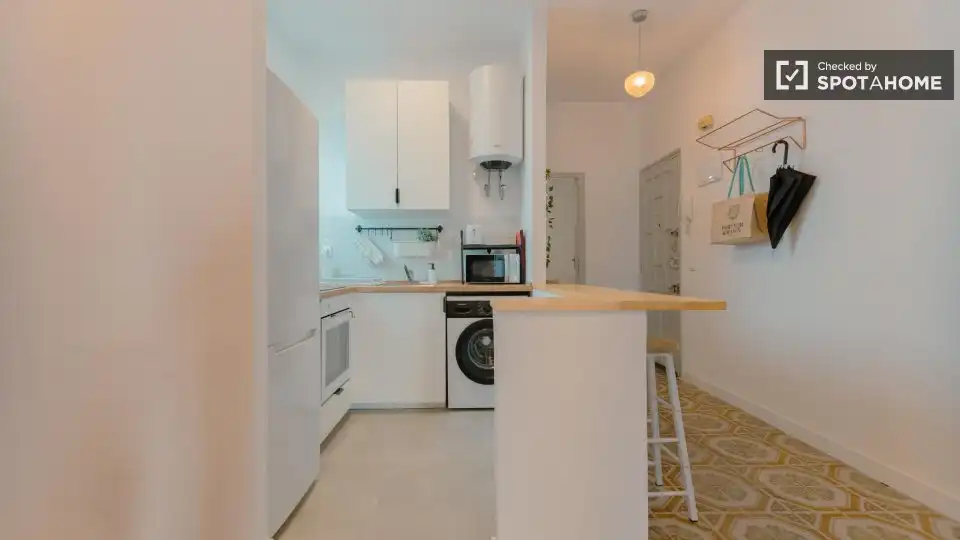 Flat with terrace to rent in L'Eixample, imagen 10