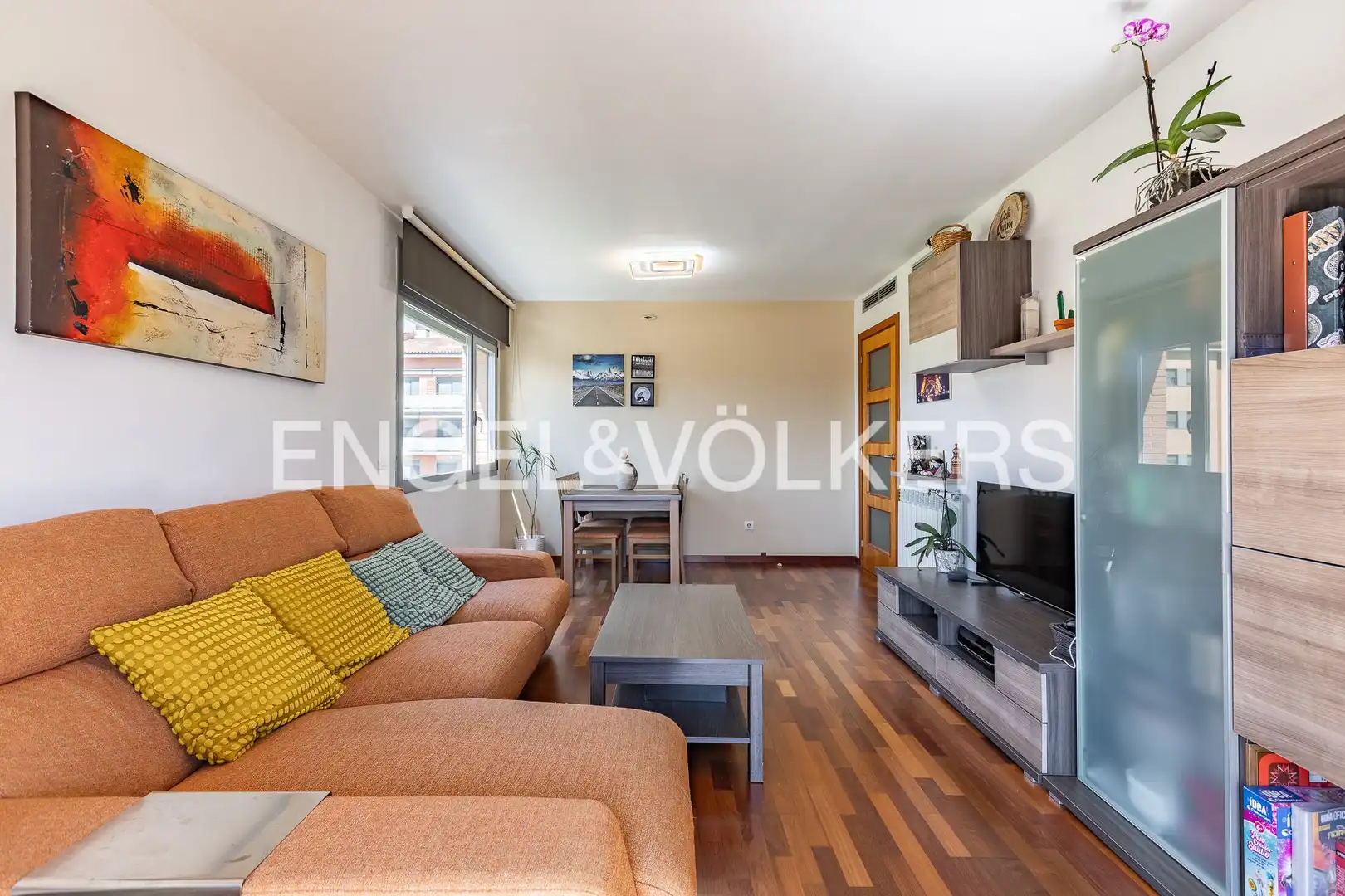 Sala de estar de Piso en venta en Montcada i Reixac con Aire acondicionado, Calefacción y Jardín privado