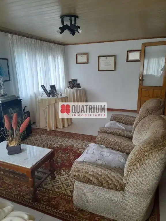 Sala de estar de Casa o chalet en venta en Val do Dubra con Jardín privado y Terraza