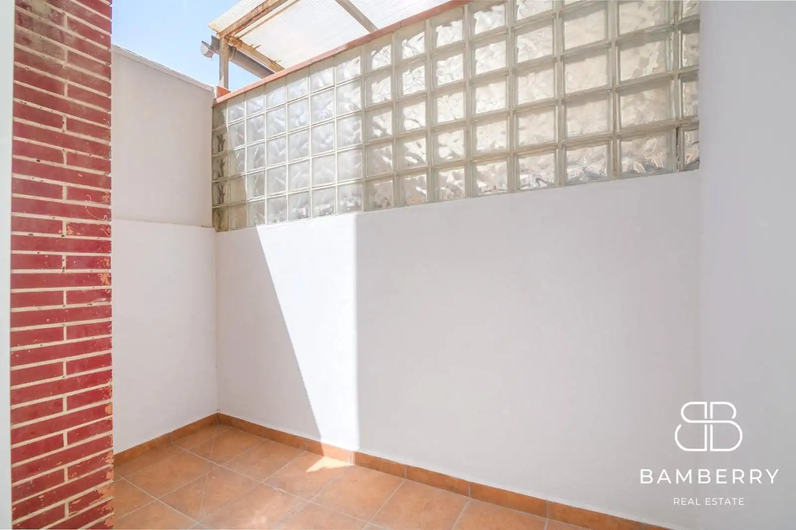 Terrassa de Pis en venda en Sant Boi de Llobregat amb Parquet