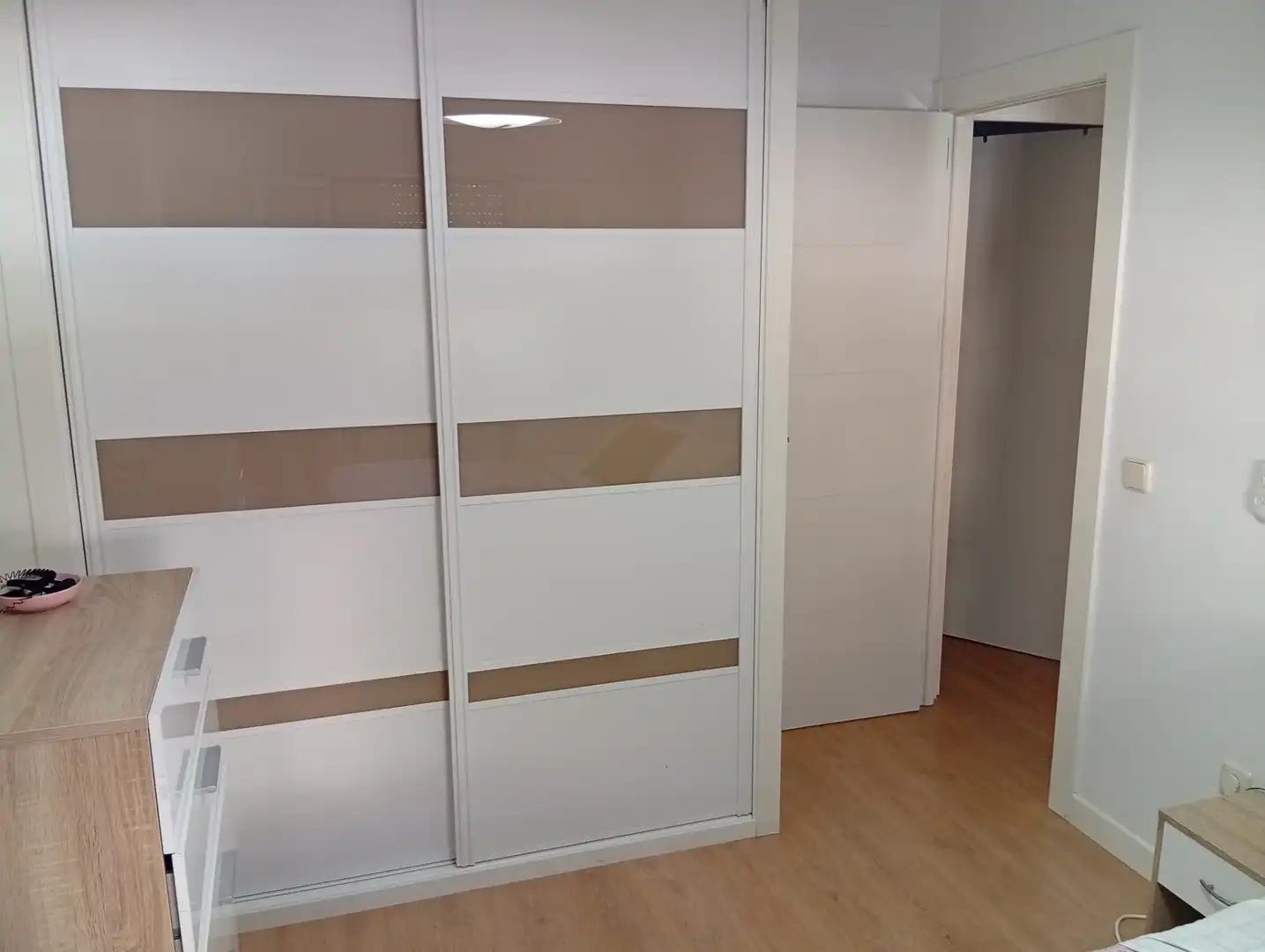 Dormitori de Pis en venda en Alcalá de Henares amb Aire condicionat, Calefacció i Moblat