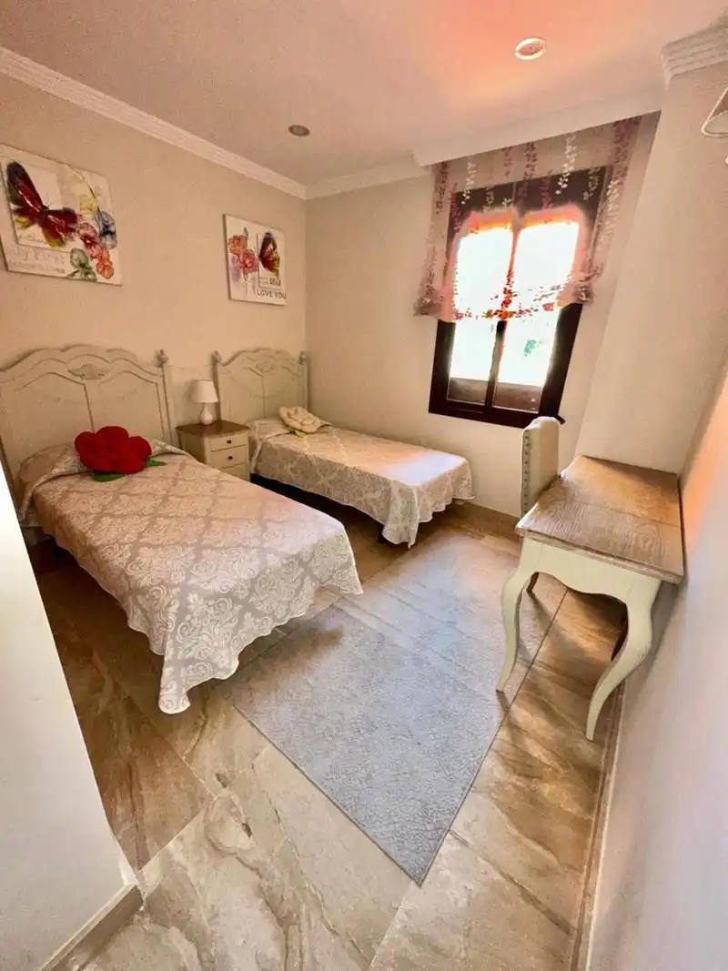 Schlafzimmer von Wohnungen zur Miete in Selwo