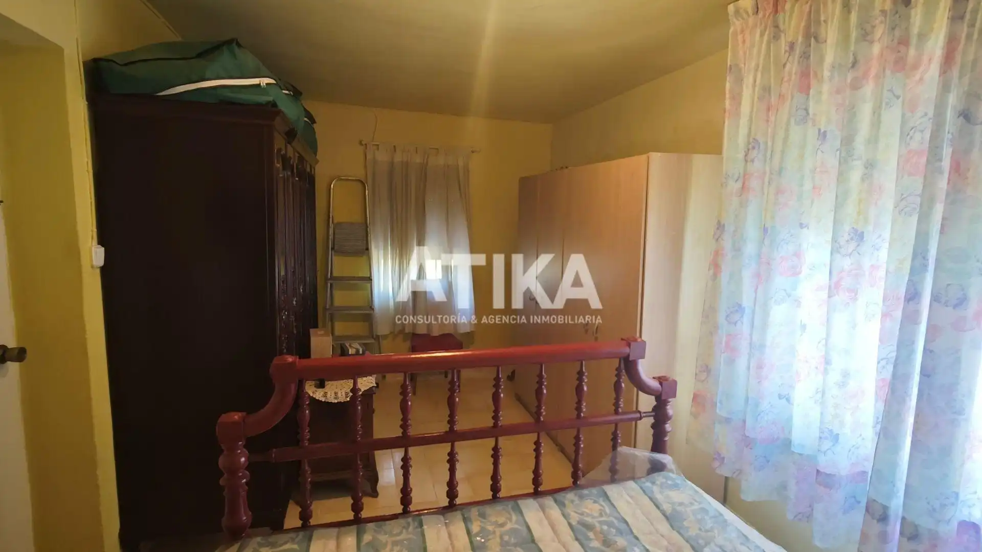 Habitación de Casa o chalet en venta en Ontinyent con Aire acondicionado, Jardín privado y Trastero