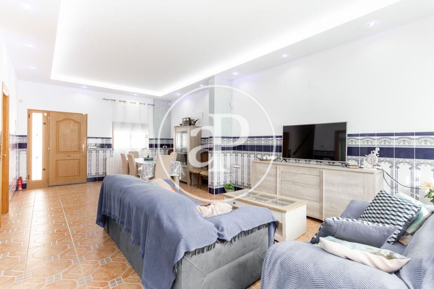 Sala d'estar de Casa o xalet en venda en  Valencia Capital amb Calefacció, Terrassa i Traster