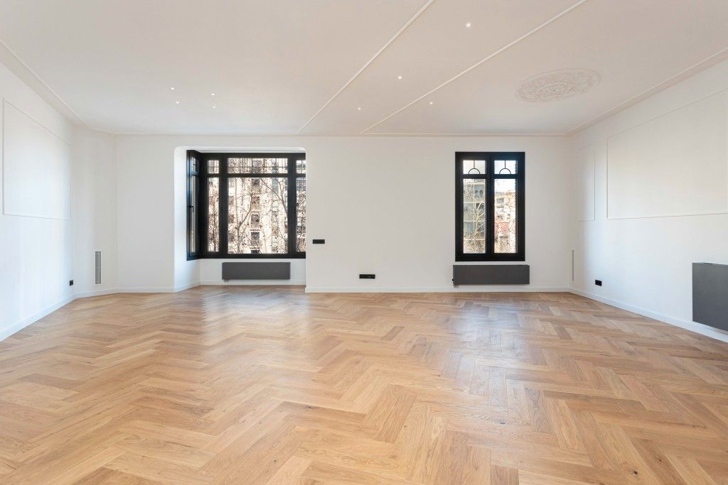 Living room of Apartment for sale in  Barcelona Capital  with Air Conditioner, Heating and Parquet flooring