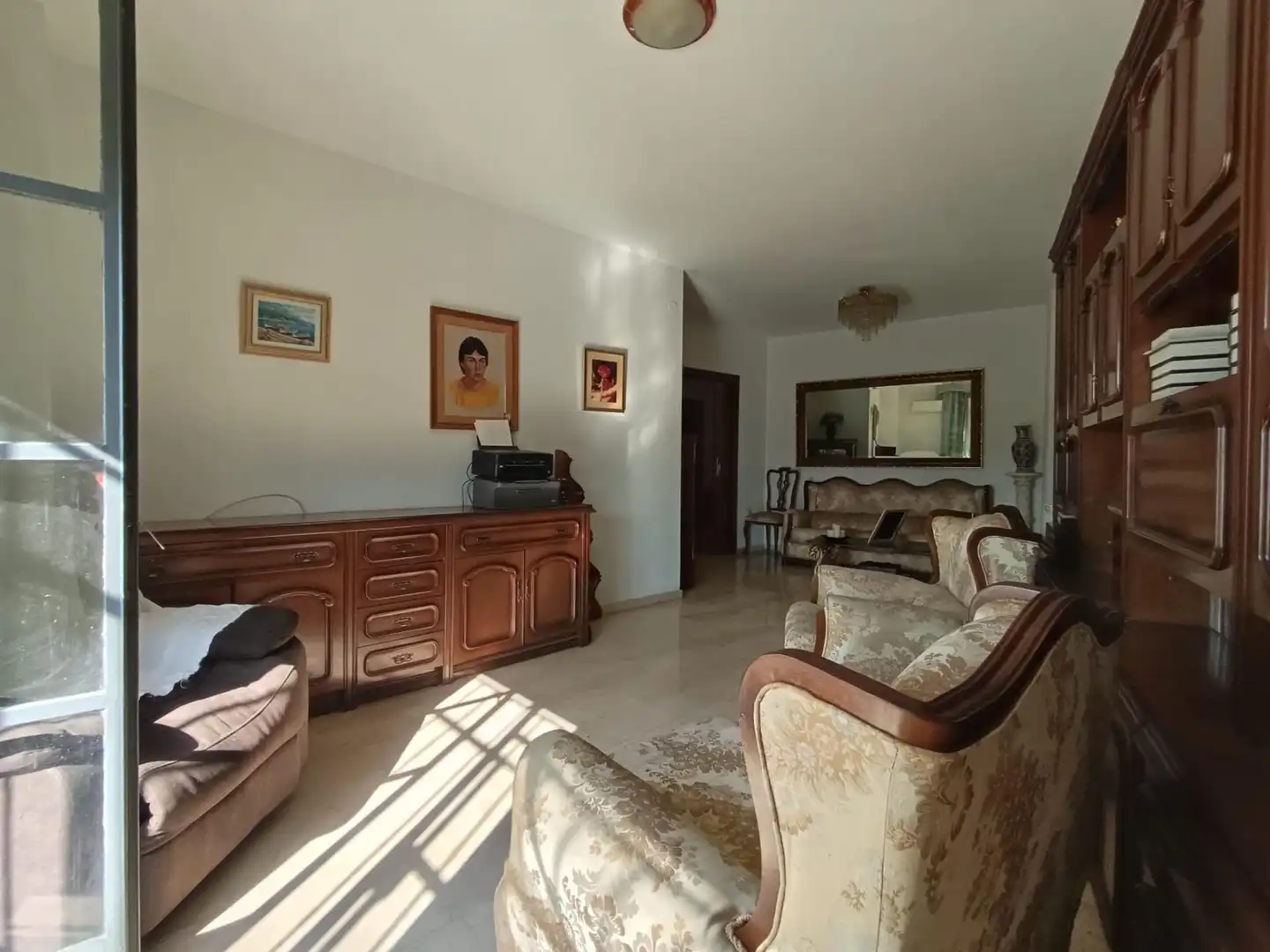 Living room of Flat for sale in Córdoba  with Air Conditioner, Terrace and Storage room