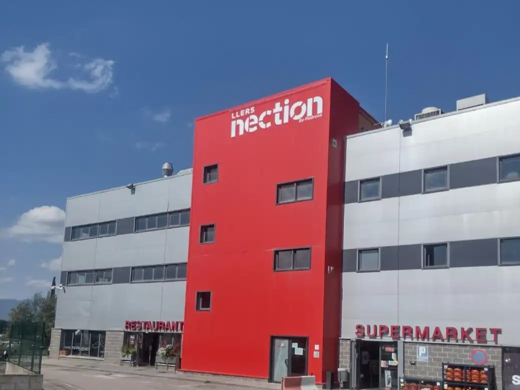 Oficina amb ascensor de lloguer a Barreiros 1