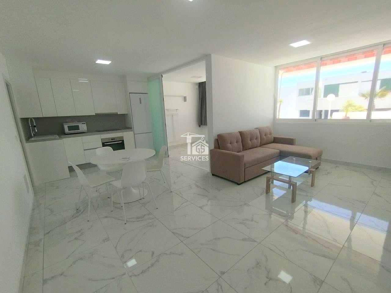 Living room of Flat for sale in Arona  with Terrace and Community pool