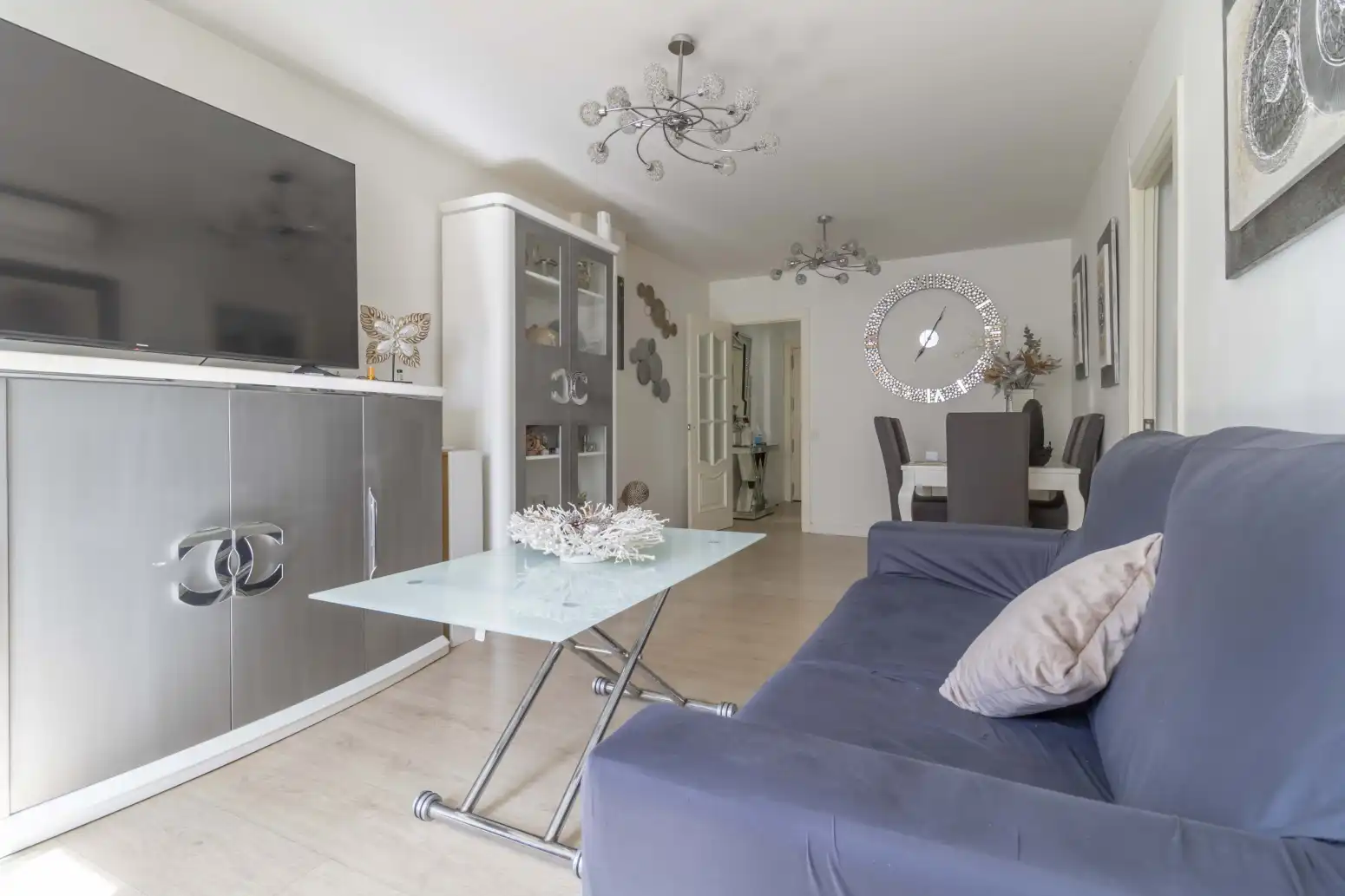 Sala de estar de Piso en venta en Sevilla con Aire acondicionado, Jardín privado y Piscina