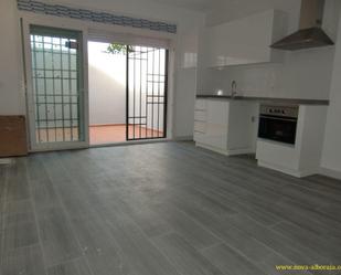 Cuina de Estudi de lloguer en Alboraya amb Calefacció i Terrassa