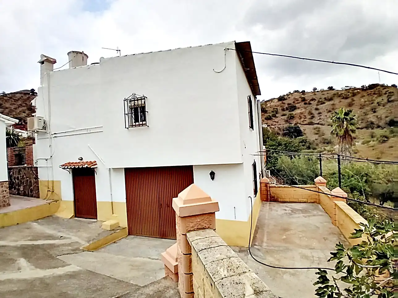 Außenansicht von Country house zum Verkauf in Álora mit Privatgarten, Terrasse und Abstellraum