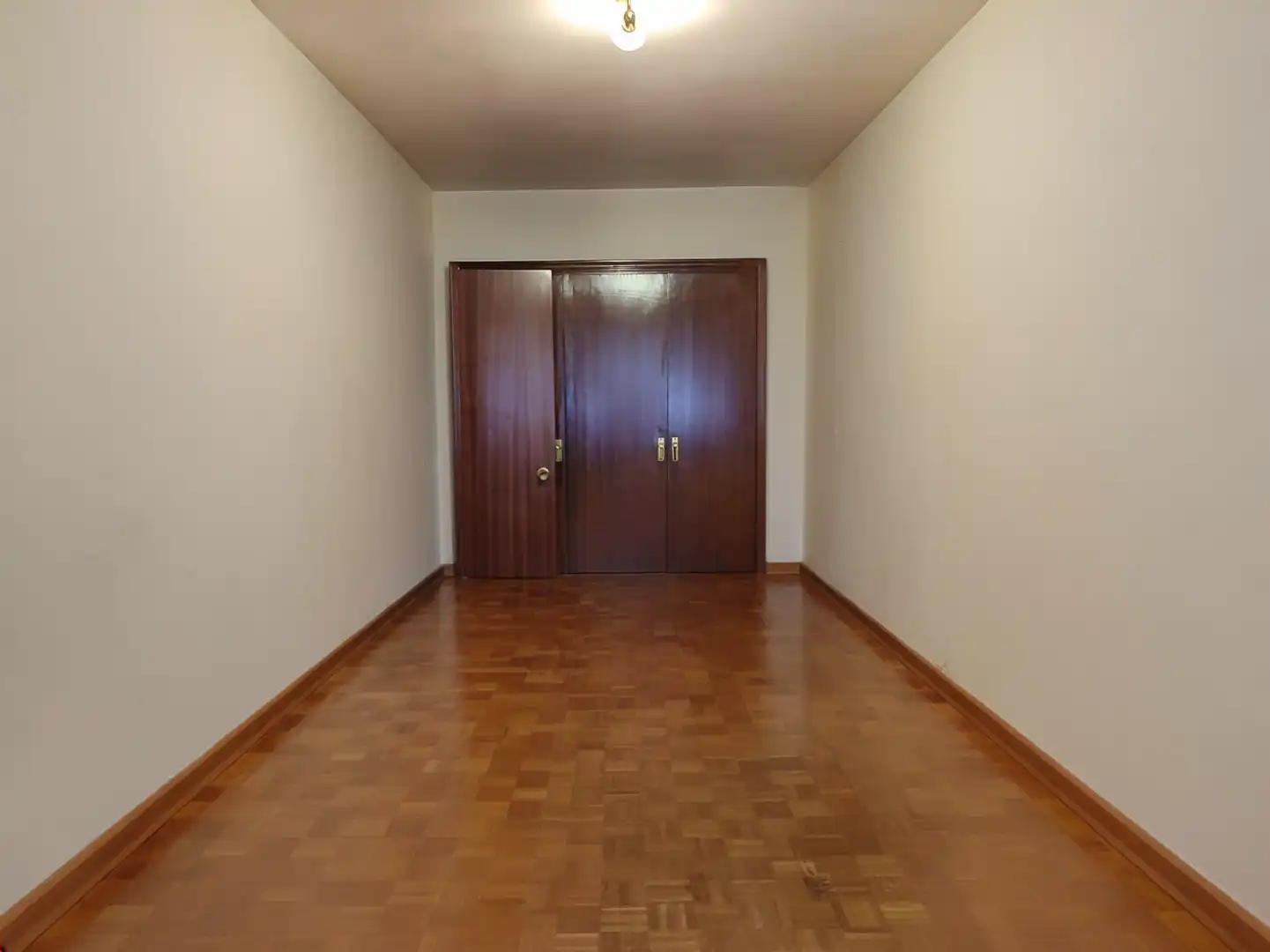 Flat for sale in Oviedo   with Heating