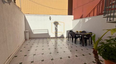 Foto 4 de Casa adosada en venta en Calle Independencia, Bufalà, Badalona