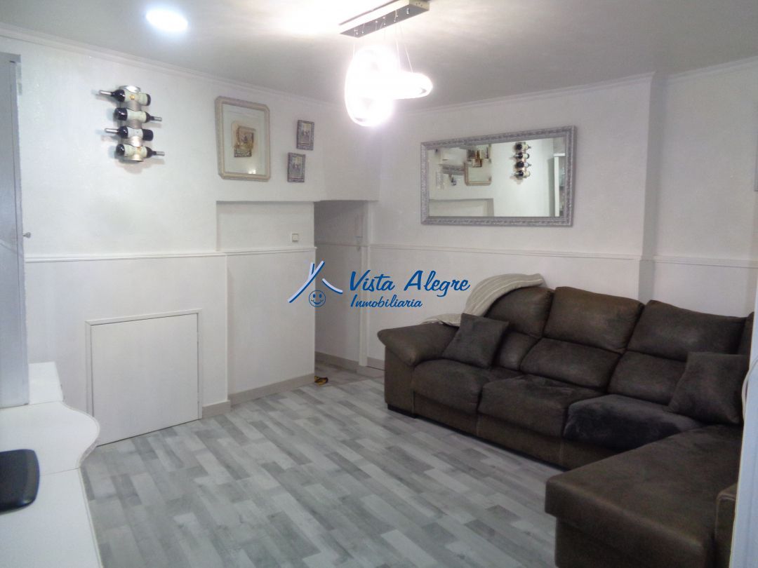 Sala de estar de Apartamento en venta en Haro con Calefacción