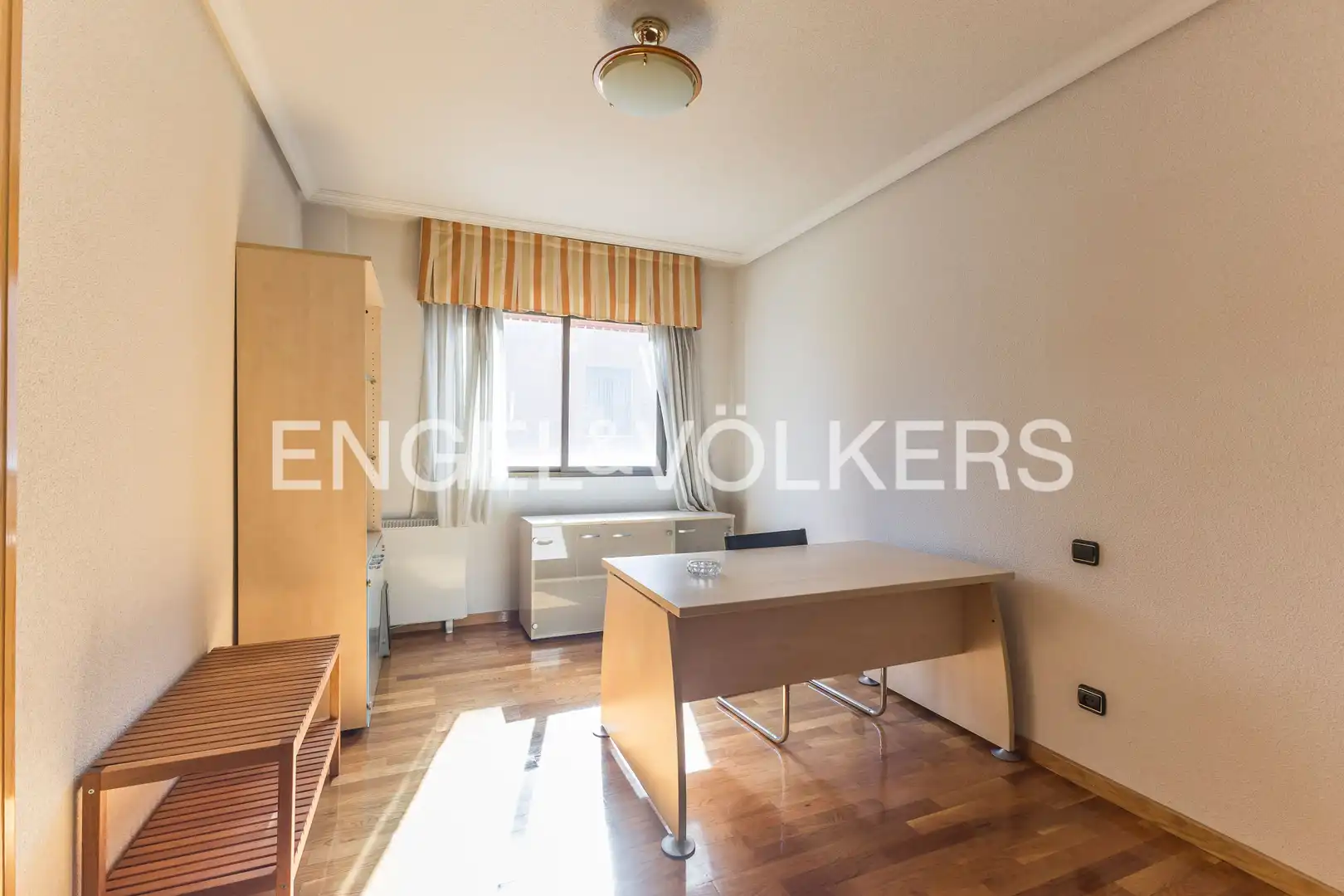 Piso en venta en Madrid con Aire acondicionado, Calefacción y Jardín privado