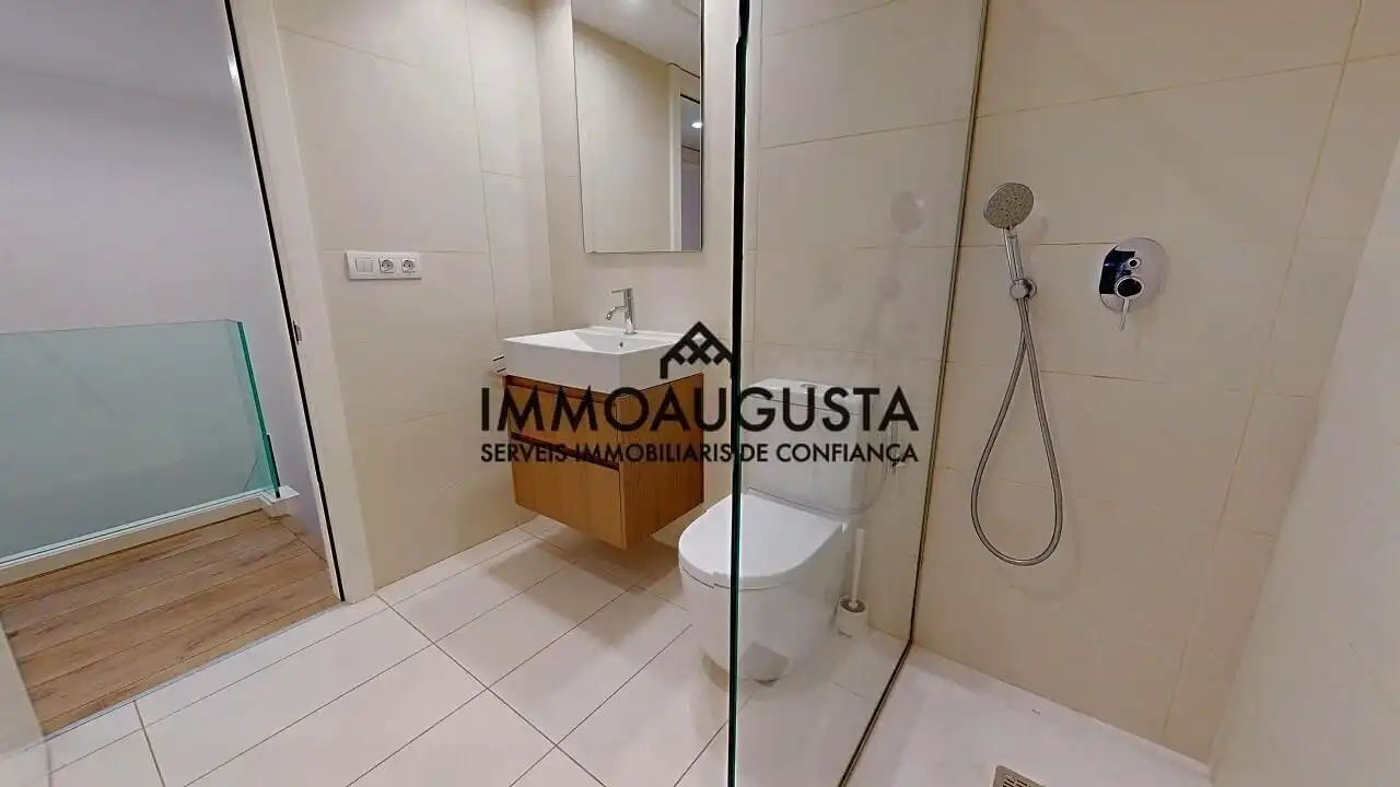 Dúplex de lloguer en Barcelona amb Aire condicionat, Calefacció i Parquet