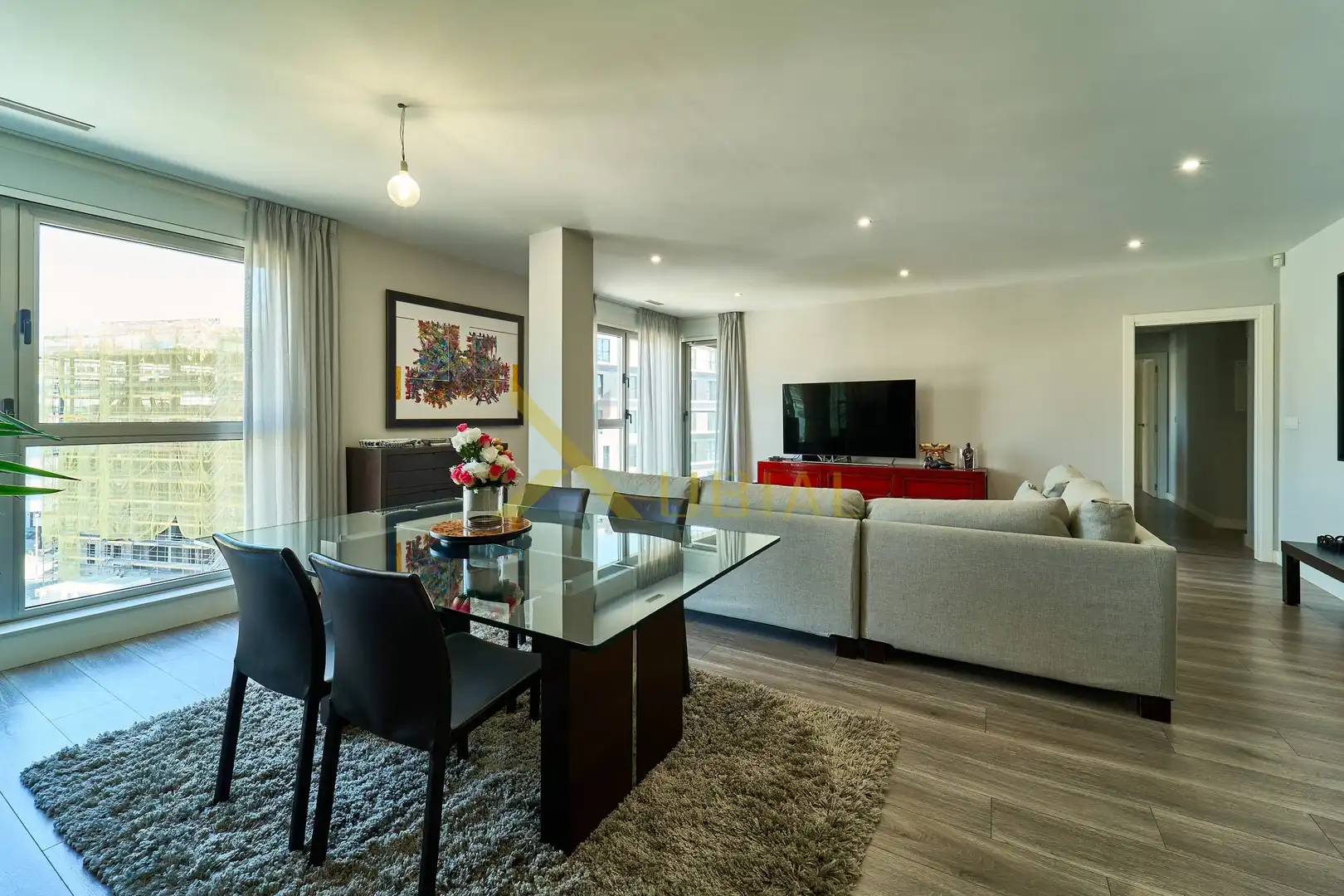 Living room of Flat for sale in A Coruña Capital   with Storage room, Furnished and Balcony