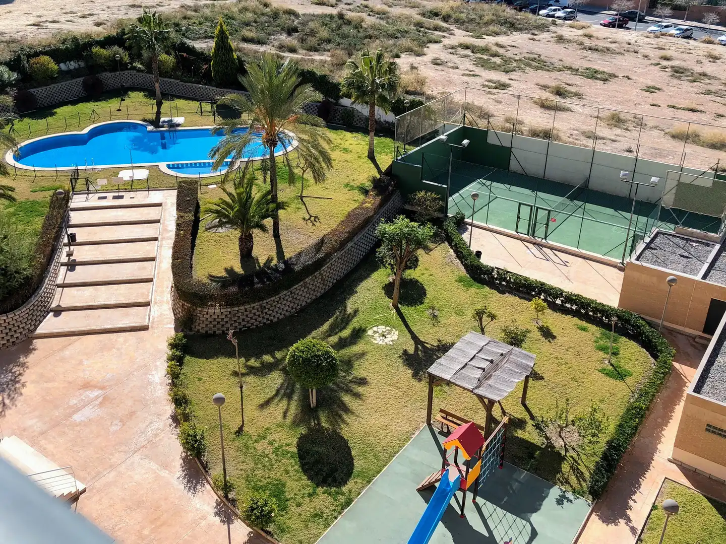 Flat with terrace to rent in Carrer Científico Jaime Santana, imagen 2