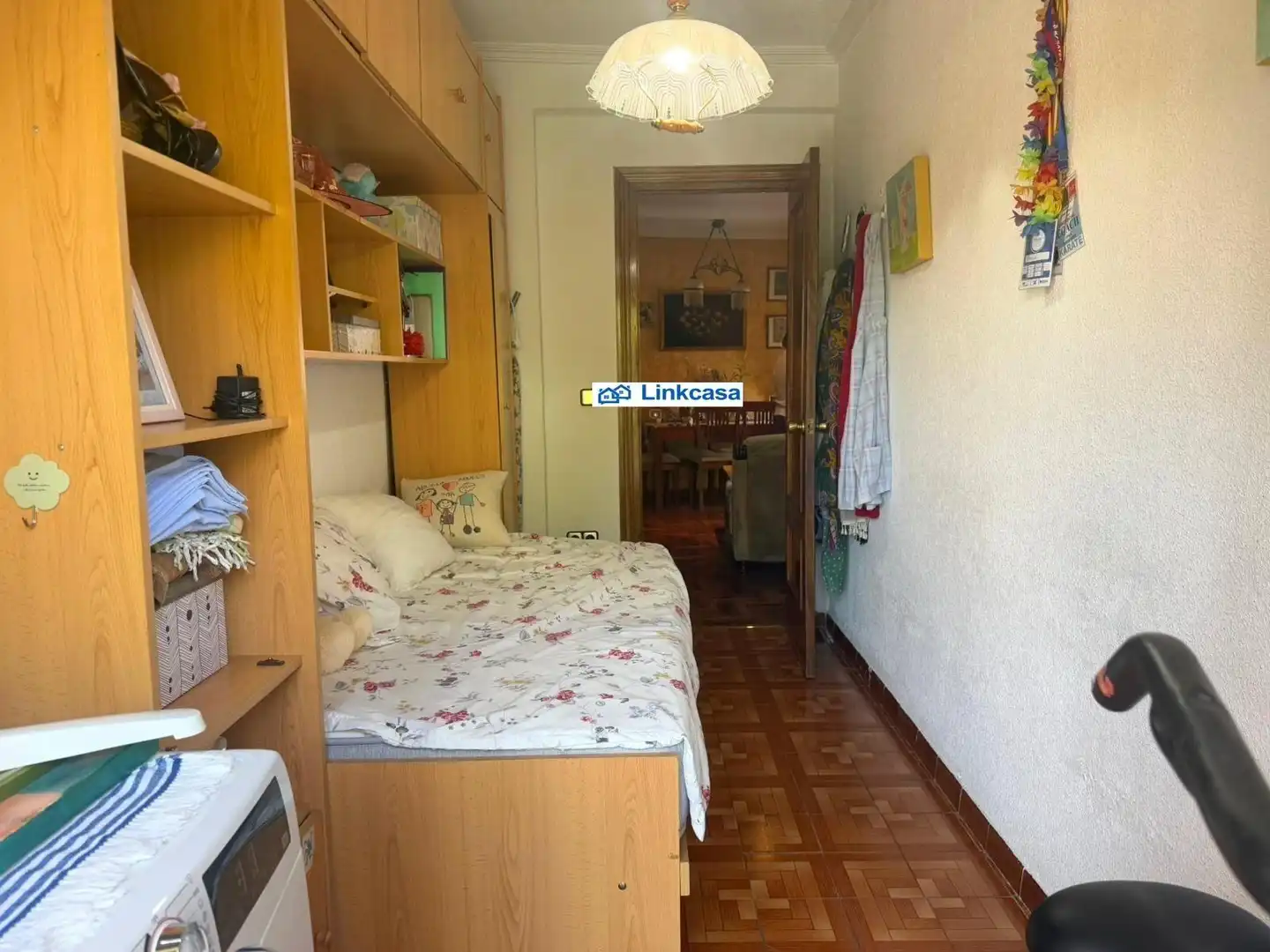 Habitación de Piso en venta en Madrid con Calefacción, Terraza y Alarma