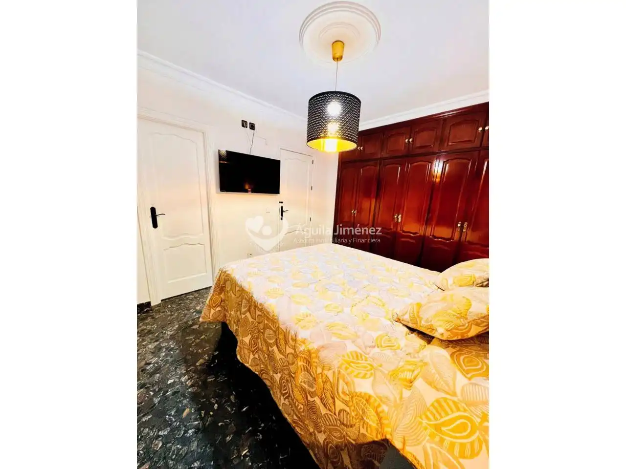 Habitación de Piso en venta en Alcalá de Guadaira con Aire acondicionado, Calefacción y Terraza
