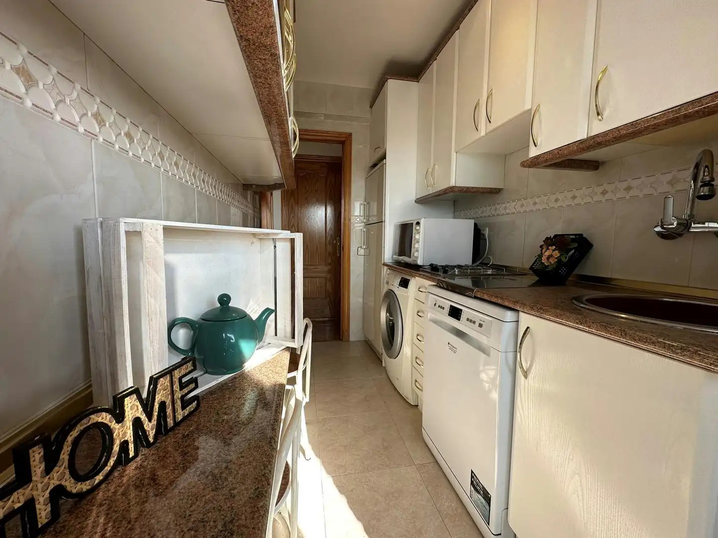 Kitchen of Flat for rent in Madrid  with Air Conditioner, Heating and Private garden