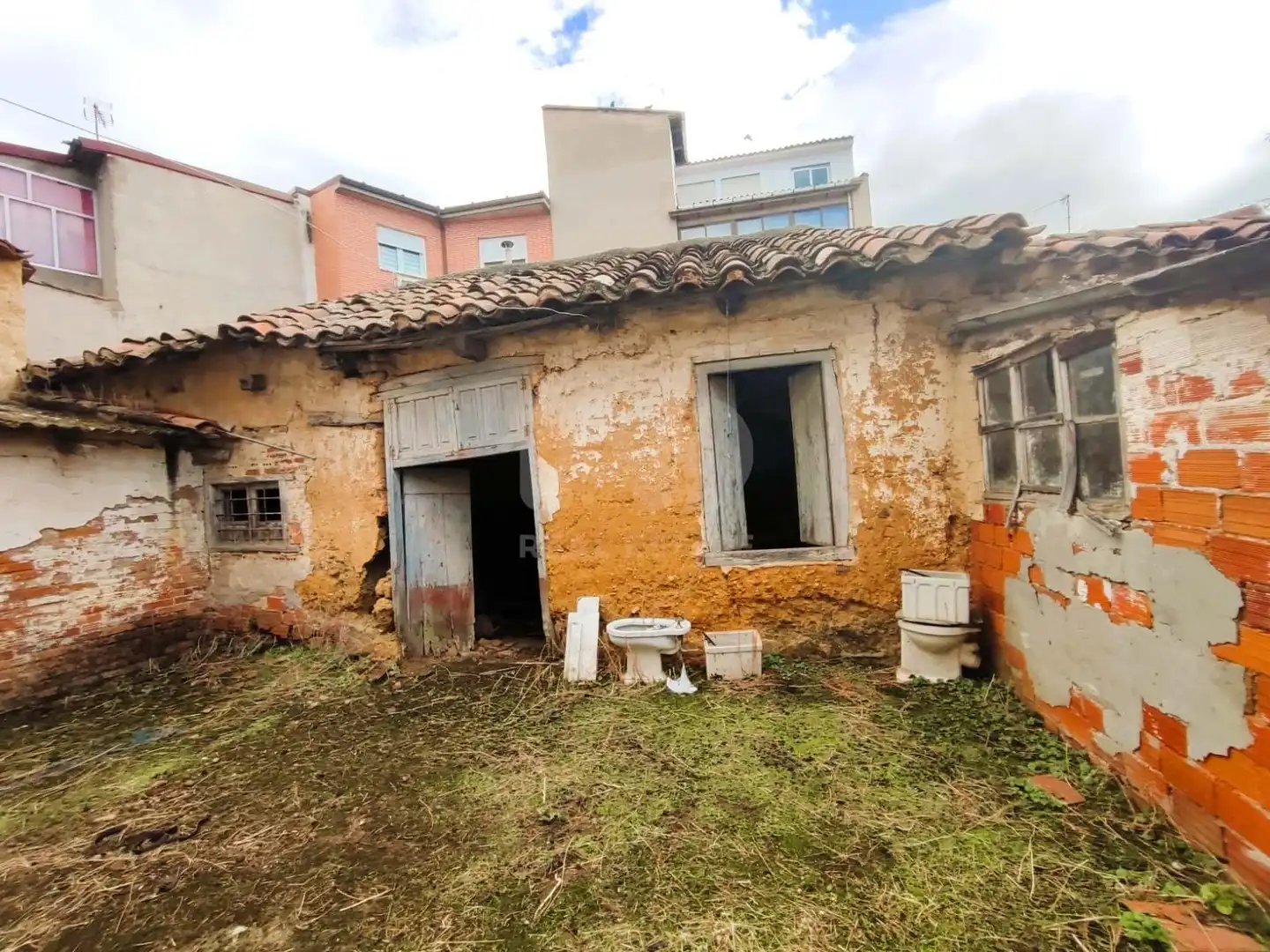 Country house zum Verkauf in Calle Real, 74, San Justo de la Vega