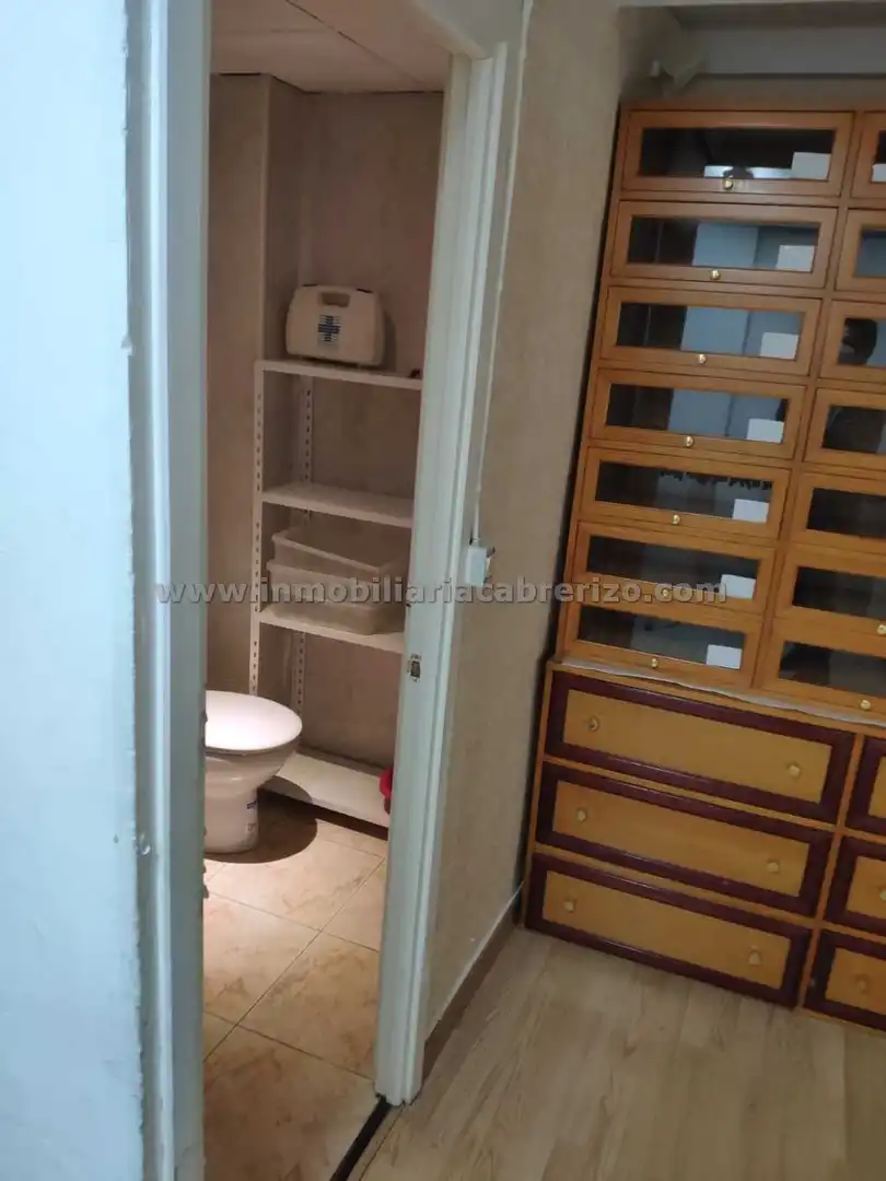 Local comercial de lloguer a Oeste, imagen 22