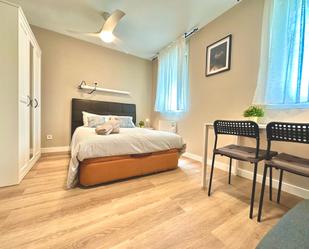 Bedroom of Flat to share in  Madrid Capital  with Heating, Furnished and Oven