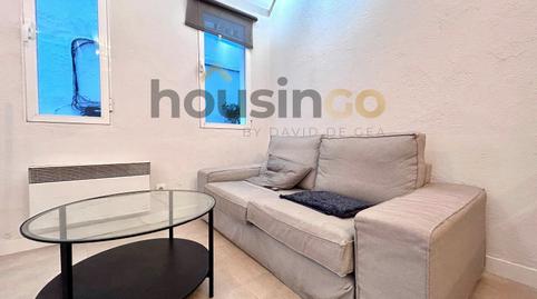 Foto 4 de Piso en venta en Españoleto, Almagro, Madrid