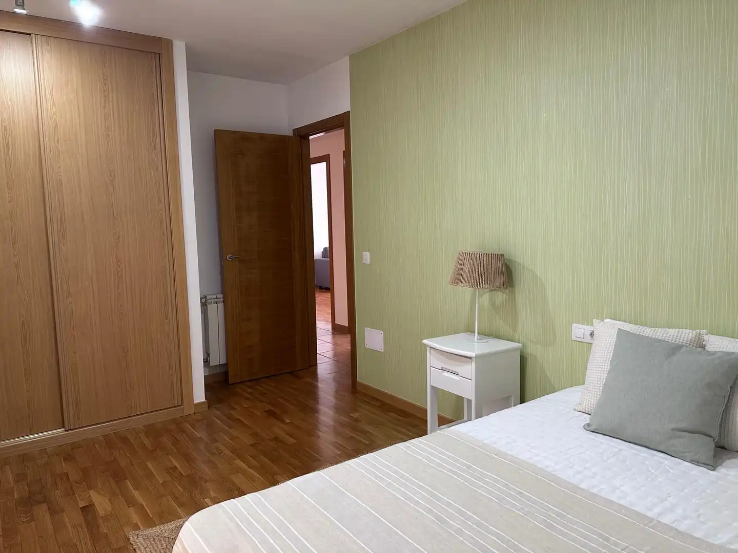 Schlafzimmer von Wohnung zum Verkauf in Ames mit Heizung, Parkett und Abstellraum
