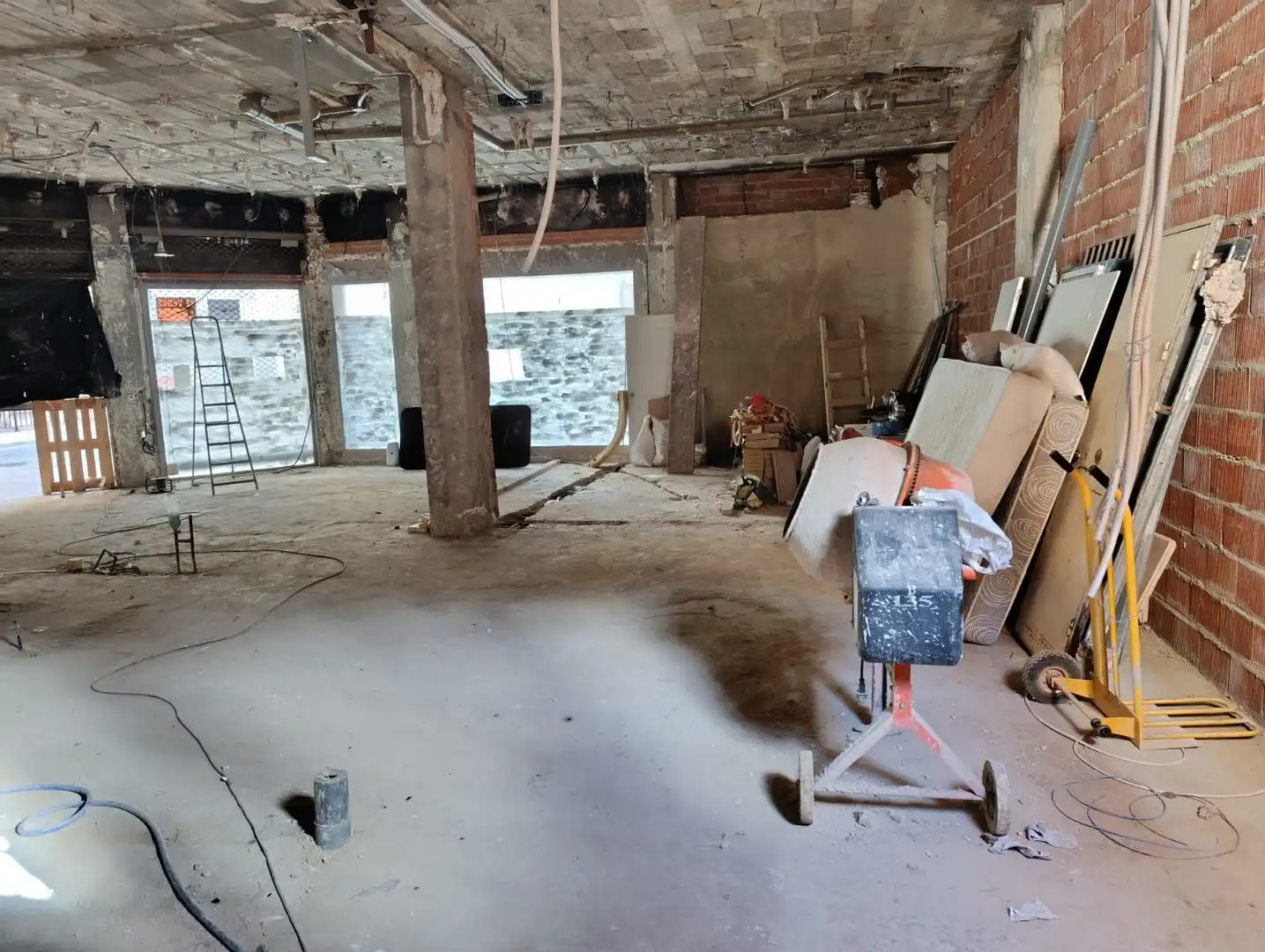 Local comercial en venta en Centro ciudad, imagen 2