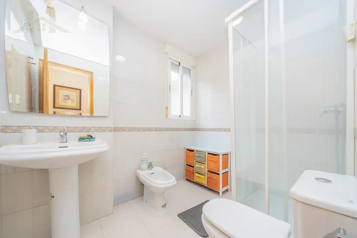 Bathroom of Duplexes for sale in Torrelodones  with Air Conditioner, Heating and Terrace