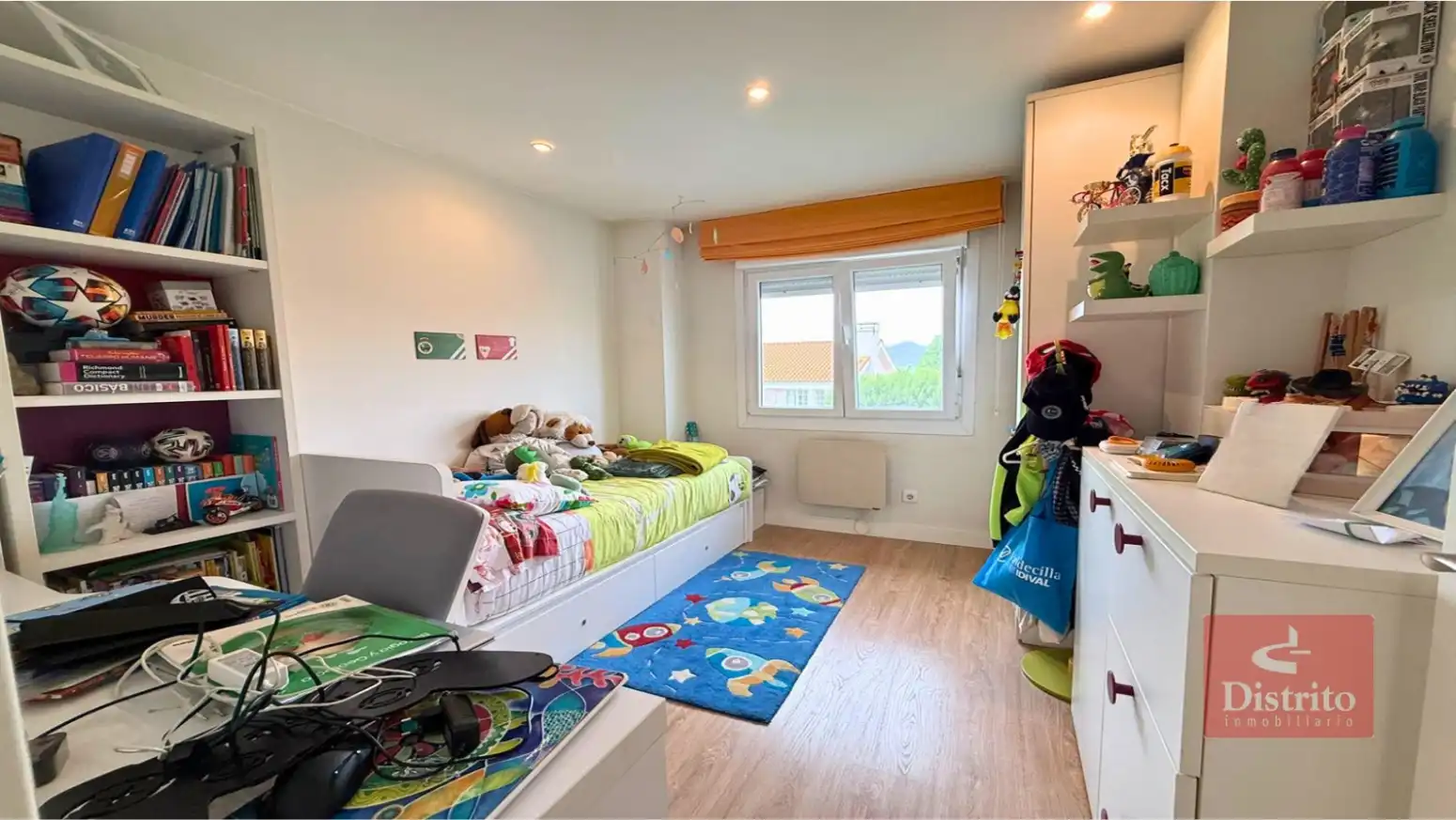 Schlafzimmer von Einfamilien-Reihenhaus zum Verkauf in Piélagos mit Heizung, Privatgarten und Terrasse