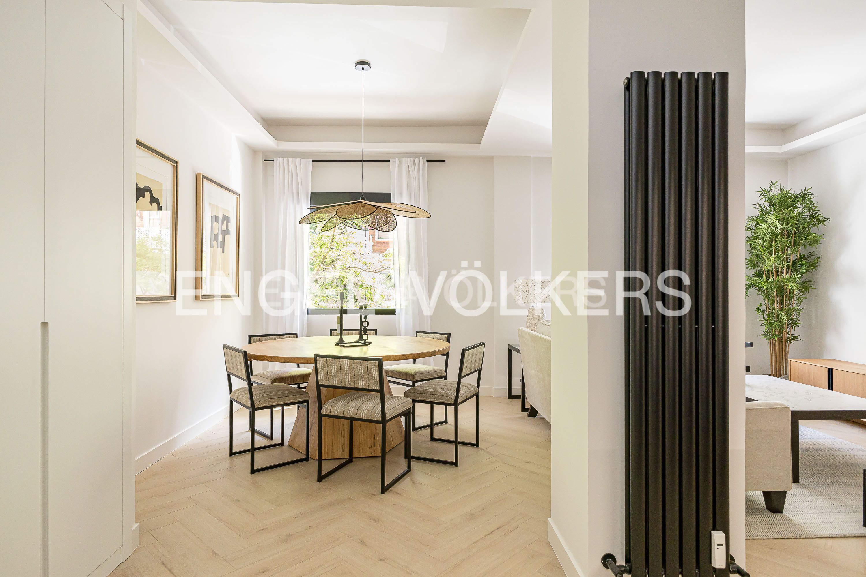 Menjador de Apartament en venda en  Madrid Capital amb Aire condicionat, Calefacció i Traster