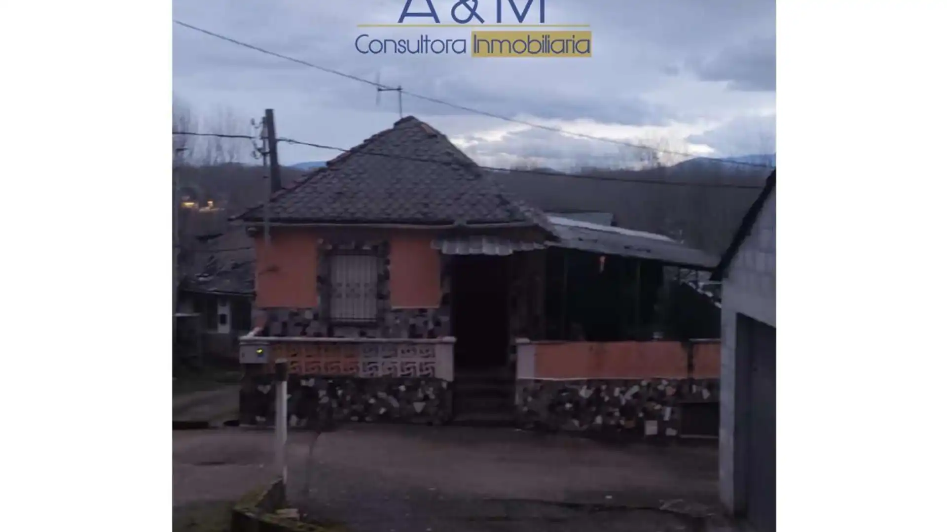 Haus oder Chalet zum Verkauf in Corullón