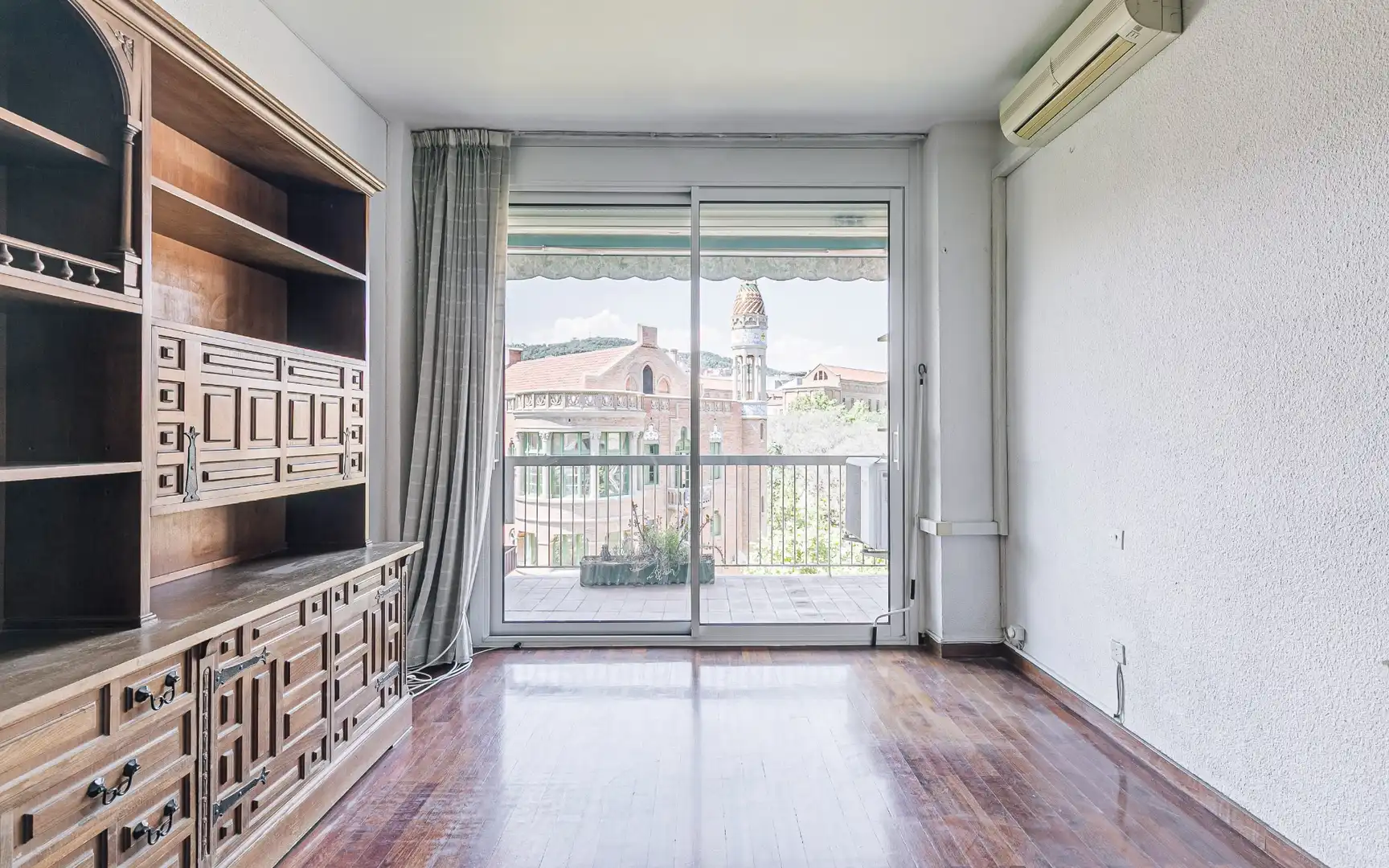 Habitación de Piso en venta en  Barcelona Capital con Aire acondicionado, Amueblado y Balcón