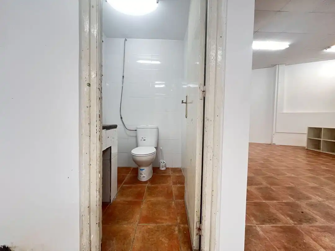 Gewerbefläche zur Miete in Calle Tiboli Kalea, imagen 13