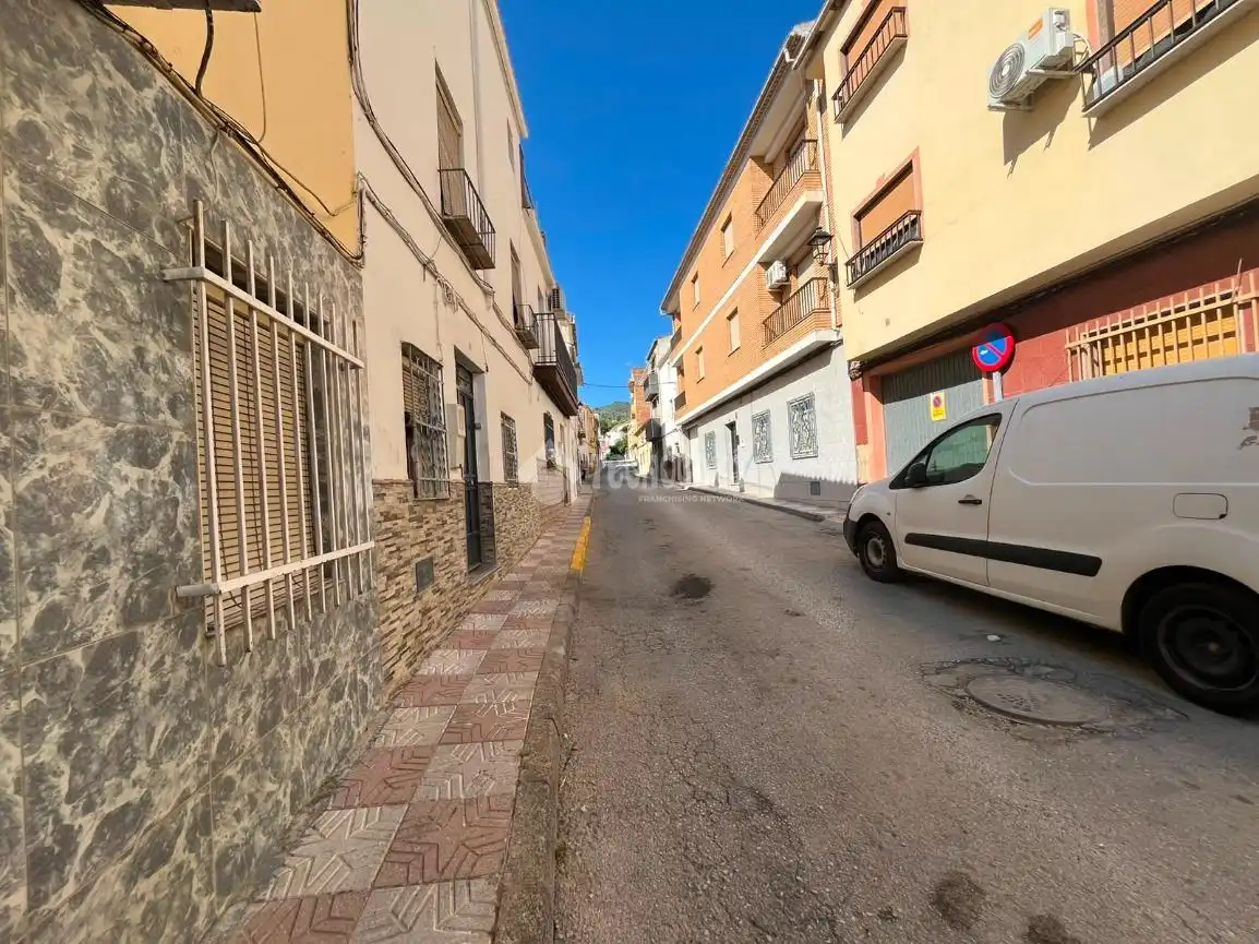 Vista exterior de Casa adosada en venda en Los Villares amb Terrassa